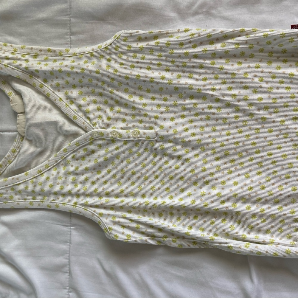 Levi's Ribbed Top with Floral Design - Picture 2 of 2